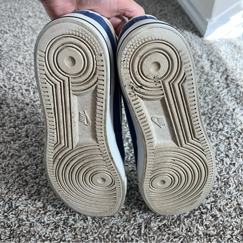Nike used throwback